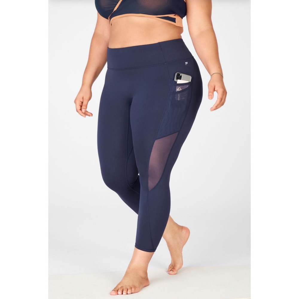 Trinity Mid-Rise Pocket 7/8 Legging {Thunder}